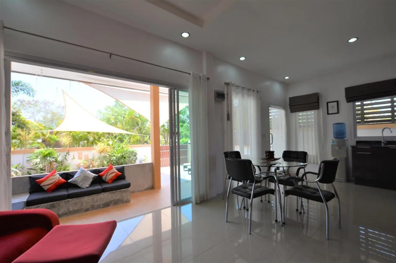 Lanta Sitara Villas