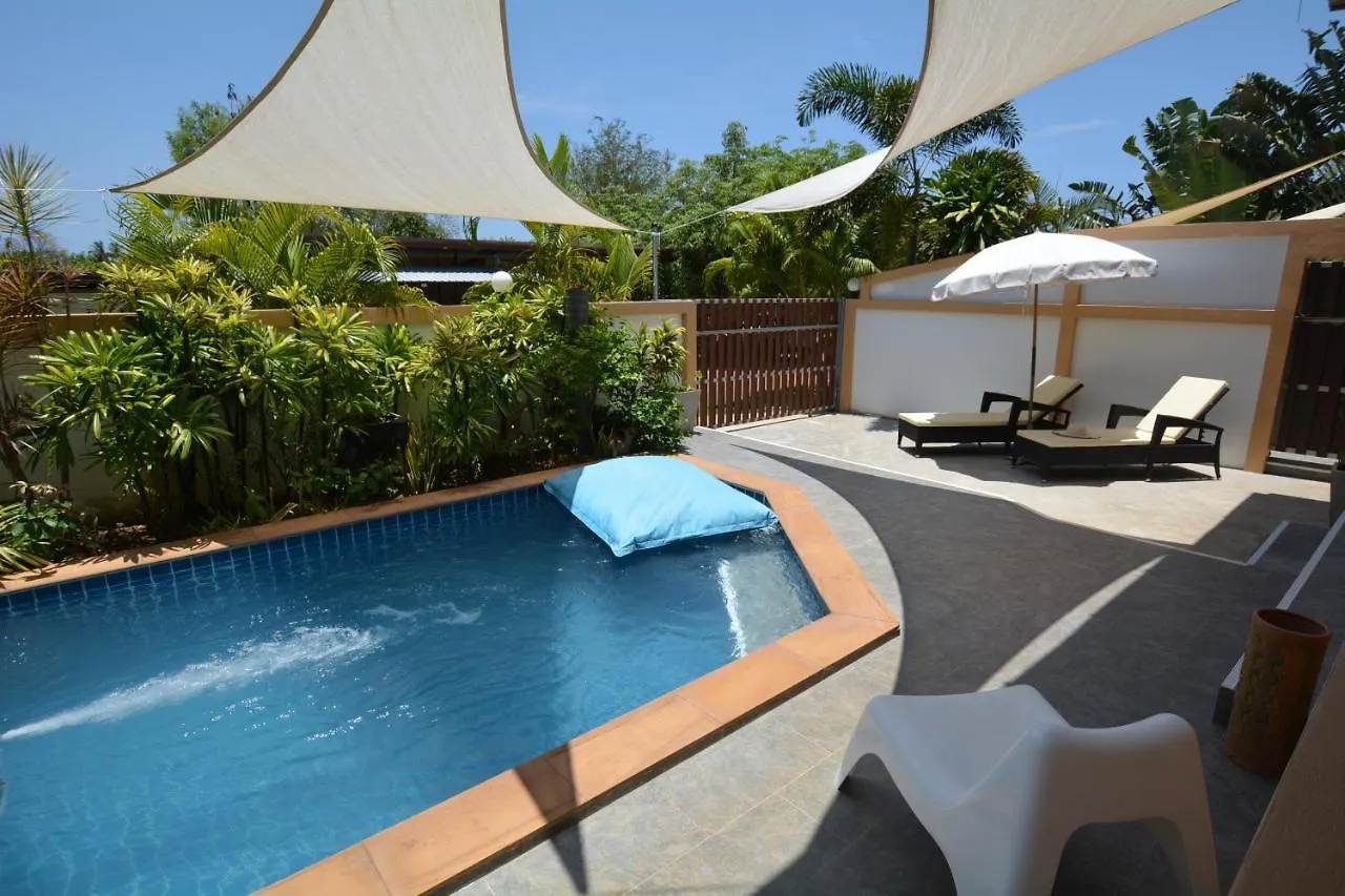 Lanta Sitara Villas