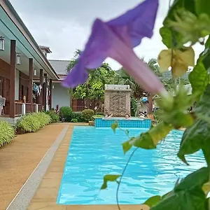 2* Semesteranläggning (resort) Khum Laanta - Sha Extra